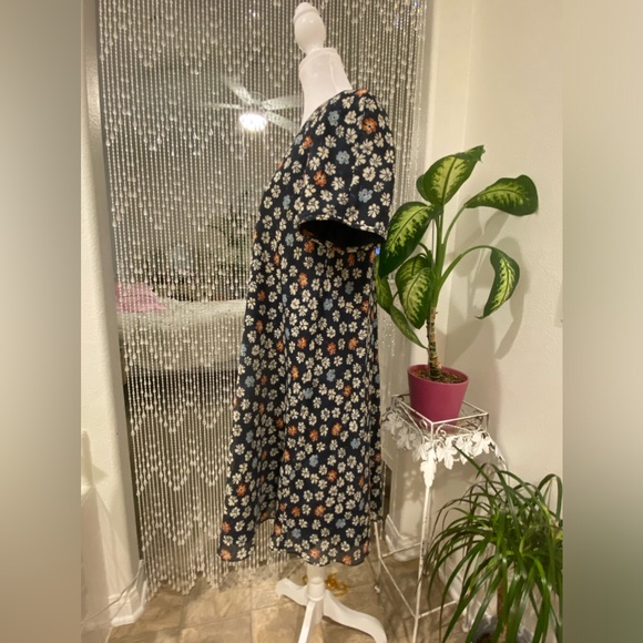 LIZ CLAIBORNE DRESS w/LINING - Picture 4 of 7